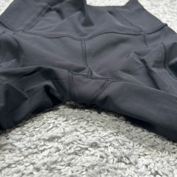 Lululemon Leggings Womens 4 Wunder Under Crop Hi Rise Classic Activewear Fitness - Picture 3 of 8